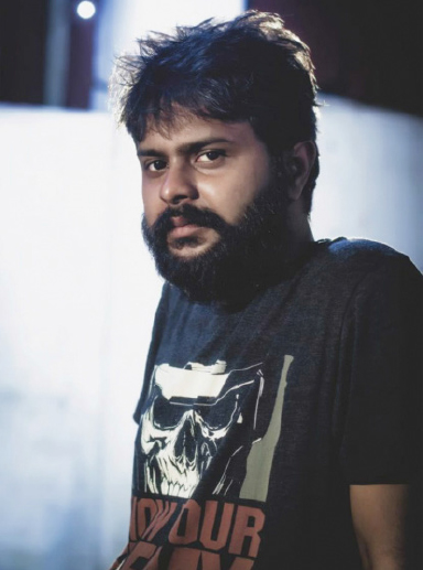 അനുപം റോയ്